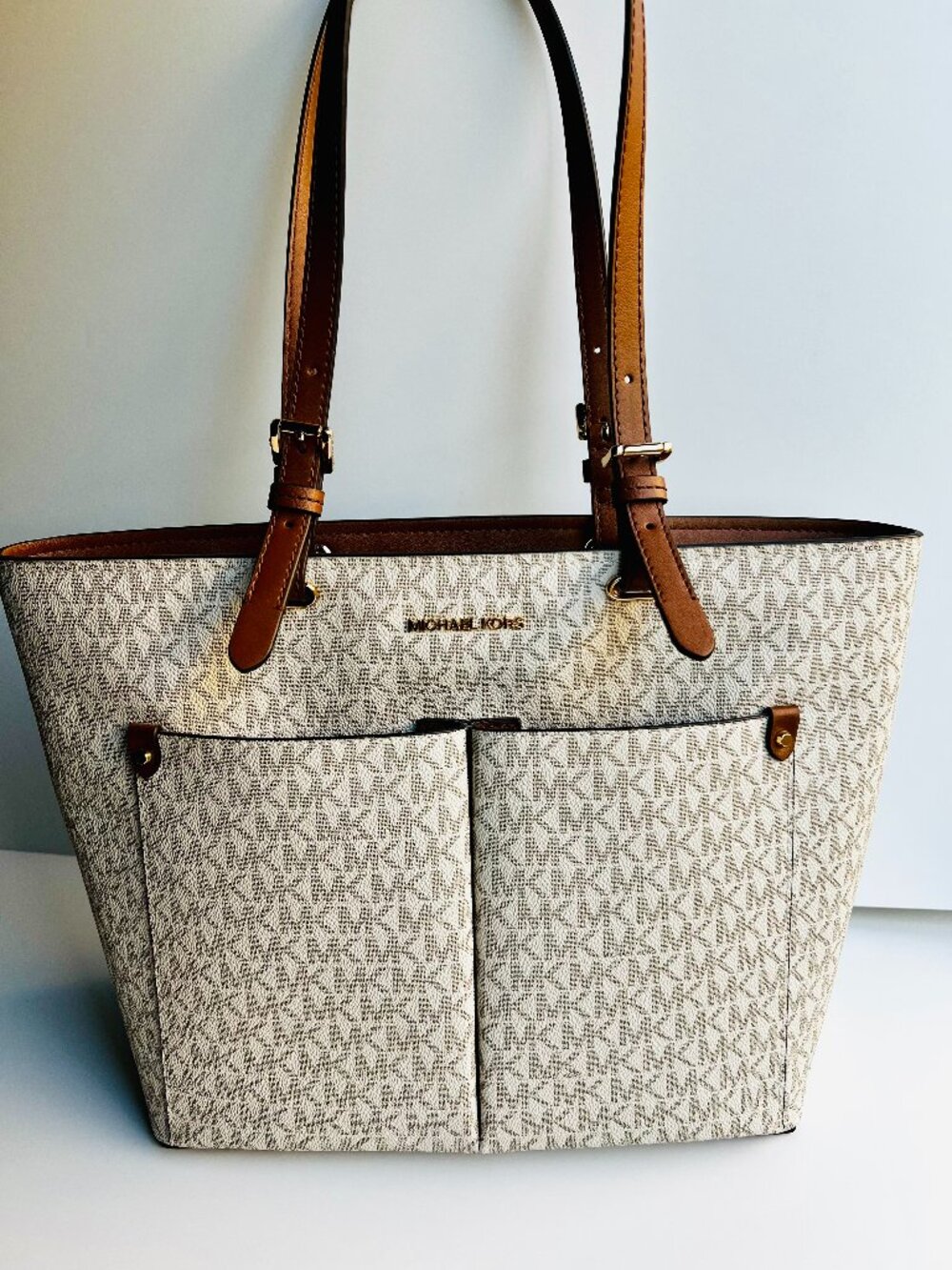 MICHAEL KORS MONOGRAM TOTE HANDBAG